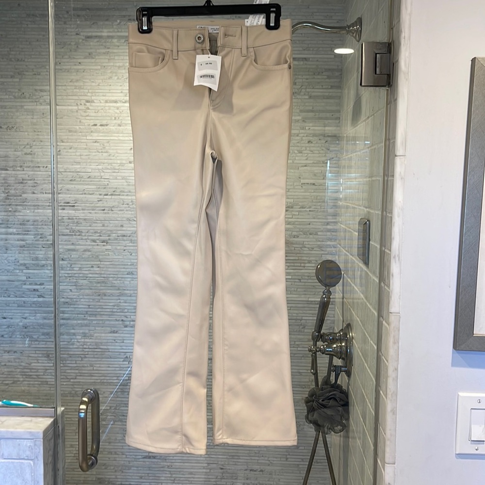 Ivory faux leather cropped pants size 0 brand new with tags cream color